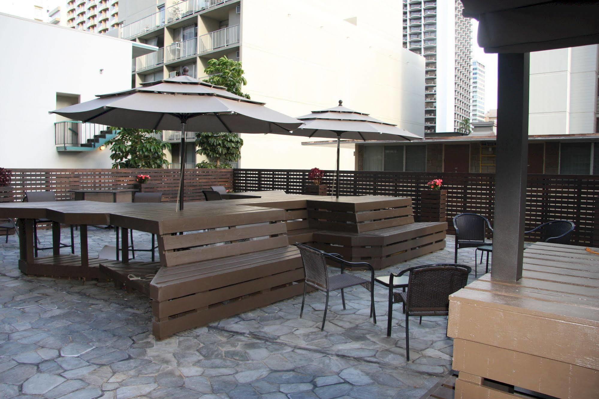 הונולולו The Beach Waikiki Boutique Hostel מראה חיצוני תמונה