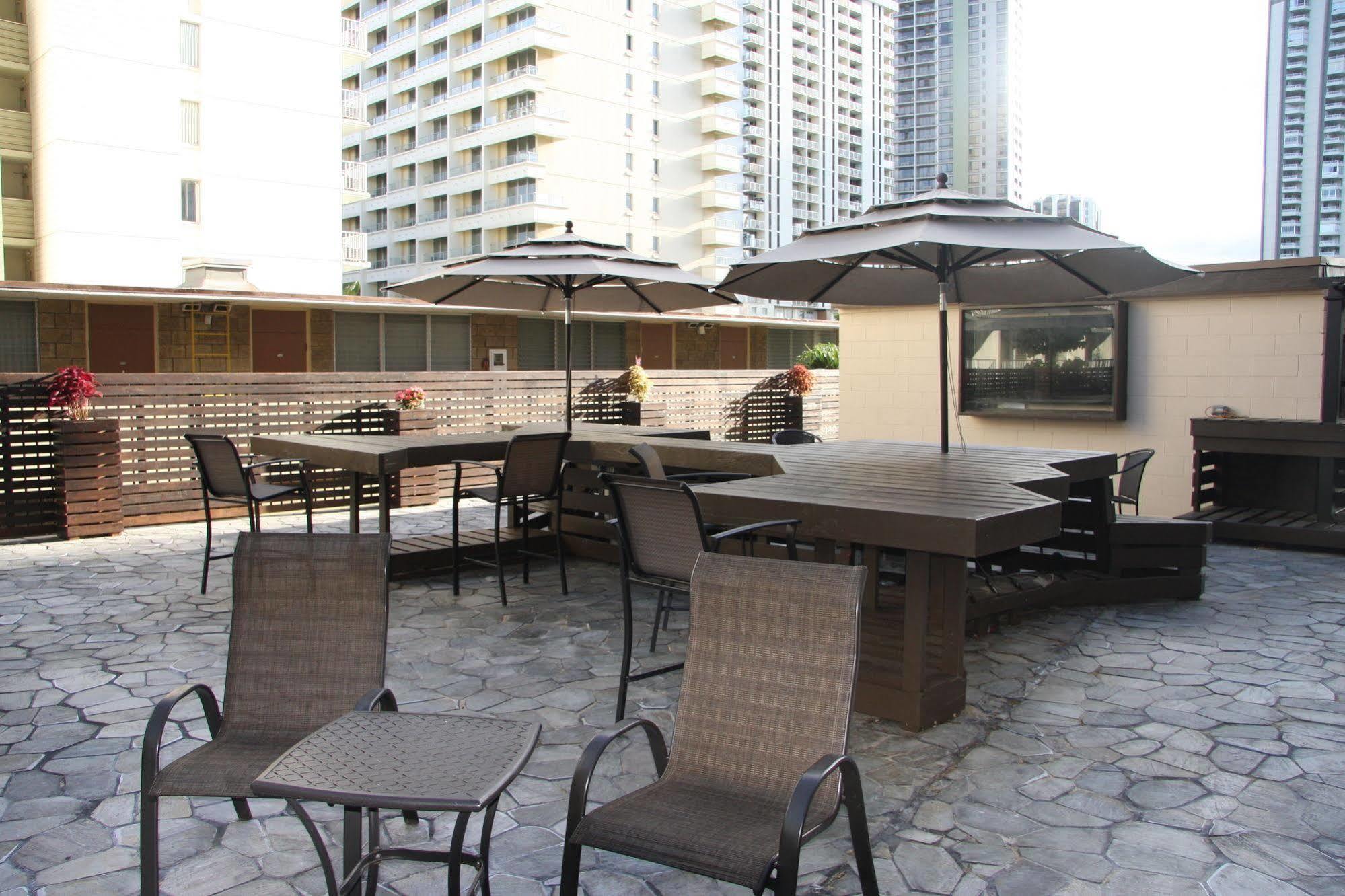 הונולולו The Beach Waikiki Boutique Hostel מראה חיצוני תמונה