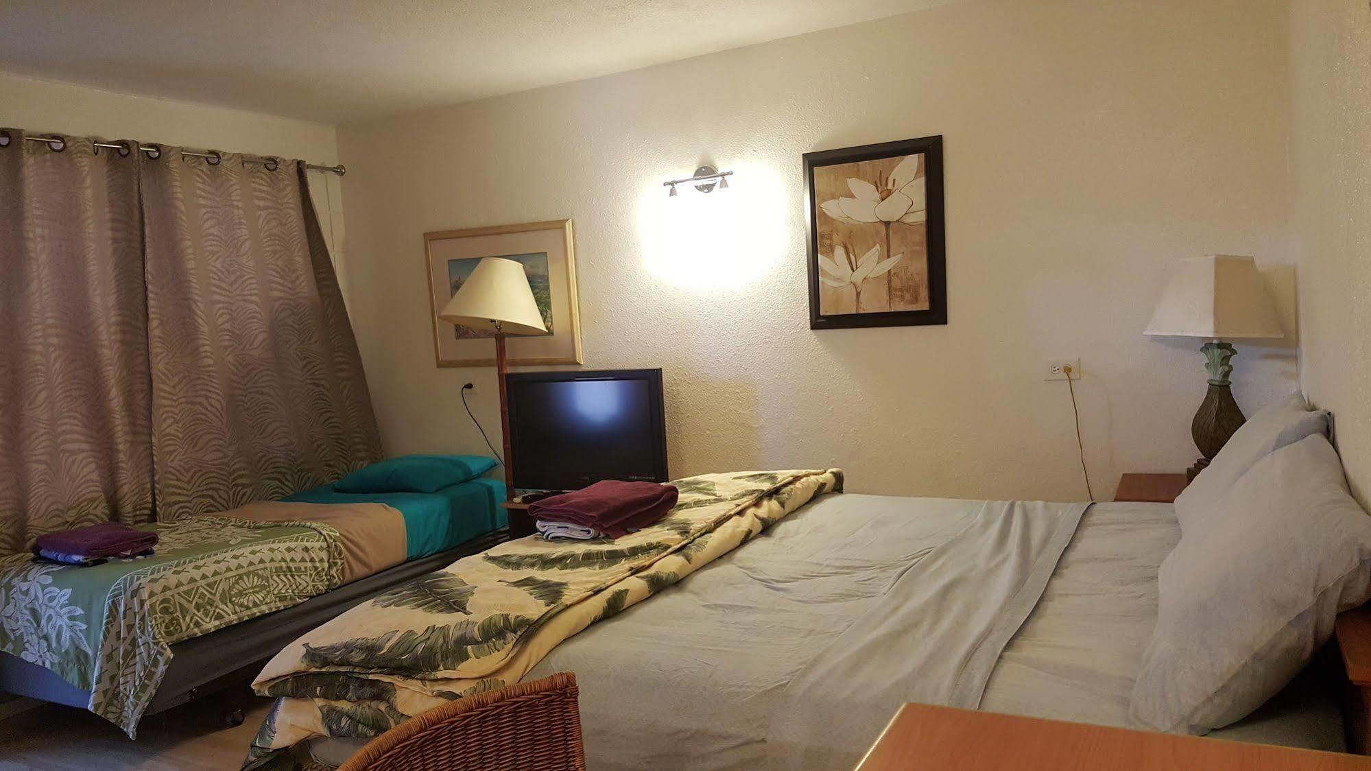 הונולולו The Beach Waikiki Boutique Hostel מראה חיצוני תמונה
