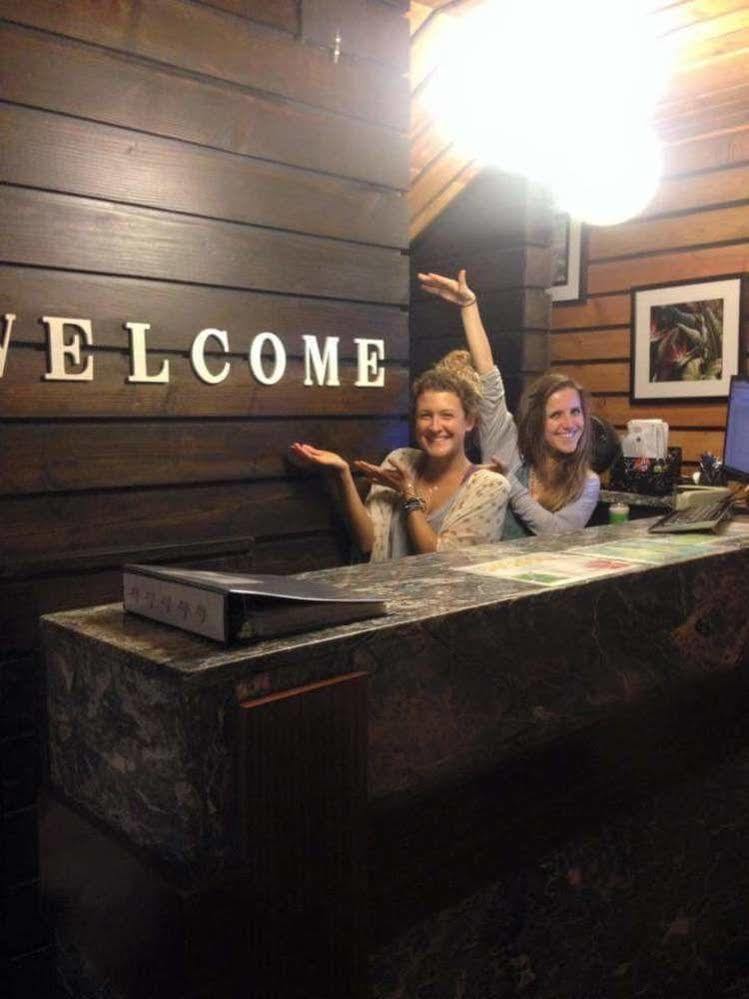 הונולולו The Beach Waikiki Boutique Hostel מראה חיצוני תמונה
